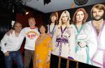 Amsterdam 11 mei 2024
Onthulling kunstwerk Hayo Sol ( schilderij ABBA) door Therese Steinmetz en Philippe Elan. Ook Catherine Keyl is aanwezig in Apollo first Hotel.