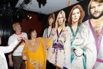 Amsterdam 11 mei 2024
Onthulling kunstwerk Hayo Sol ( schilderij ABBA) door Therese Steinmetz en Philippe Elan. Ook Catherine Keyl is aanwezig in Apollo first Hotel.