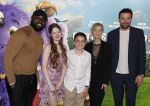 Amsterdam 11 mei 2024
Premiere Fantasievriendjes in Pathe Arena . Cast met oa Hilde de Mildt en Jeroen Spitzenberger