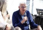Vijfhuizen 23 mei 2024
Jan de Hoop en zijn partner Coen Lievaart worden door Vivian Slingerland geinterviewd op de libelle zomerweek.