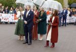 Emmen 27 april 2024
Koningsdag in Emmen met de koninklijke familie . Aanwezig bKoning Willem Alexander Koningin Maxima Prinses Amalia Prinses Alexia Prinses Ariane Prins Constantijn Prinses laurentien Prins Bernhard Prinses Annette Prins Maurits Prinses Marilene Prins Pieter Christiaan Prinses Anita Prins Floris en Prinses Aimee.