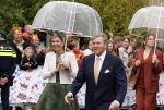 Emmen 27 april 2024
Koningsdag in Emmen met de koninklijke familie . Aanwezig bKoning Willem Alexander Koningin Maxima Prinses Amalia Prinses Alexia Prinses Ariane Prins Constantijn Prinses laurentien Prins Bernhard Prinses Annette Prins Maurits Prinses Marilene Prins Pieter Christiaan Prinses Anita Prins Floris en Prinses Aimee.
