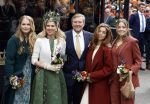 Emmen 27 april 2024
Koningsdag in Emmen met de koninklijke familie . Aanwezig bKoning Willem Alexander Koningin Maxima Prinses Amalia Prinses Alexia Prinses Ariane Prins Constantijn Prinses laurentien Prins Bernhard Prinses Annette Prins Maurits Prinses Marilene Prins Pieter Christiaan Prinses Anita Prins Floris en Prinses Aimee.
