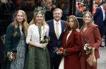 Emmen 27 april 2024
Koningsdag in Emmen met de koninklijke familie . Aanwezig bKoning Willem Alexander Koningin Maxima Prinses Amalia Prinses Alexia Prinses Ariane Prins Constantijn Prinses laurentien Prins Bernhard Prinses Annette Prins Maurits Prinses Marilene Prins Pieter Christiaan Prinses Anita Prins Floris en Prinses Aimee.