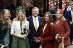 Emmen 27 april 2024
Koningsdag in Emmen met de koninklijke familie . Aanwezig bKoning Willem Alexander Koningin Maxima Prinses Amalia Prinses Alexia Prinses Ariane Prins Constantijn Prinses laurentien Prins Bernhard Prinses Annette Prins Maurits Prinses Marilene Prins Pieter Christiaan Prinses Anita Prins Floris en Prinses Aimee.