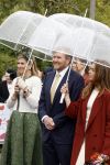 Emmen 27 april 2024
Koningsdag in Emmen met de koninklijke familie . Aanwezig bKoning Willem Alexander Koningin Maxima Prinses Amalia Prinses Alexia Prinses Ariane Prins Constantijn Prinses laurentien Prins Bernhard Prinses Annette Prins Maurits Prinses Marilene Prins Pieter Christiaan Prinses Anita Prins Floris en Prinses Aimee.