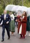 Emmen 27 april 2024
Koningsdag in Emmen met de koninklijke familie . Aanwezig bKoning Willem Alexander Koningin Maxima Prinses Amalia Prinses Alexia Prinses Ariane Prins Constantijn Prinses laurentien Prins Bernhard Prinses Annette Prins Maurits Prinses Marilene Prins Pieter Christiaan Prinses Anita Prins Floris en Prinses Aimee.