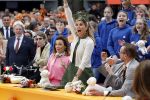 Emmen 27 april 2024
Koningsdag in Emmen met de koninklijke familie . Aanwezig bKoning Willem Alexander Koningin Maxima Prinses Amalia Prinses Alexia Prinses Ariane Prins Constantijn Prinses laurentien Prins Bernhard Prinses Annette Prins Maurits Prinses Marilene Prins Pieter Christiaan Prinses Anita Prins Floris en Prinses Aimee.