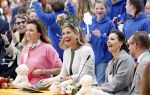 Emmen 27 april 2024
Koningsdag in Emmen met de koninklijke familie . Aanwezig bKoning Willem Alexander Koningin Maxima Prinses Amalia Prinses Alexia Prinses Ariane Prins Constantijn Prinses laurentien Prins Bernhard Prinses Annette Prins Maurits Prinses Marilene Prins Pieter Christiaan Prinses Anita Prins Floris en Prinses Aimee.