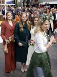 Emmen 27 april 2024
Koningsdag in Emmen met de koninklijke familie . Aanwezig bKoning Willem Alexander Koningin Maxima Prinses Amalia Prinses Alexia Prinses Ariane Prins Constantijn Prinses laurentien Prins Bernhard Prinses Annette Prins Maurits Prinses Marilene Prins Pieter Christiaan Prinses Anita Prins Floris en Prinses Aimee.