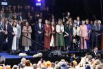 Emmen 27 april 2024
Koningsdag in Emmen met de koninklijke familie . Aanwezig bKoning Willem Alexander Koningin Maxima Prinses Amalia Prinses Alexia Prinses Ariane Prins Constantijn Prinses laurentien Prins Bernhard Prinses Annette Prins Maurits Prinses Marilene Prins Pieter Christiaan Prinses Anita Prins Floris en Prinses Aimee.