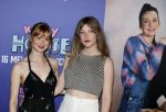 Amsterdam 13 mei 2024
Premiere Crazy House in Tuschinski. De cast met oa Alicia Silverstone Gaite Jansen Matti Stooker Chris Peters Victoria Koblenko Maarten Swart en Steffen Haars . Greg Shapiro presenteert de avond.