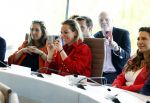 Ede, 26 April 2024
Koninklijke onderscheidingen voor
Marcel Boekhoorn en Rebecca Cabau v Kasbergen
Burgemeester Rene Verhulst