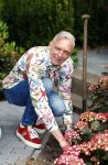 Noordwijk 24 mei 2024
Erica Meiland en Martien Meiland planten bijzondere hortensiaâ€™s in de tuin van hun Boutique Pension Code RosÃ©.