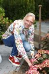 Noordwijk 24 mei 2024
Erica Meiland en Martien Meiland planten bijzondere hortensiaâ€™s in de tuin van hun Boutique Pension Code RosÃ©.