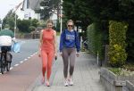 Noordwijk 23 mei 2024
Maxime Meiland en haar zus Montana Meiland zijn na het sporten nog even een kopje koffie gaan drinken bij hun ouders Martien en Erica meiland.