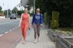 Noordwijk 23 mei 2024
Maxime Meiland en haar zus Montana Meiland zijn na het sporten nog even een kopje koffie gaan drinken bij hun ouders Martien en Erica meiland.