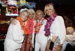 Amsterdam 25 mei 2024
Feestje na concert van de Toppers in de Johan Cruijff Arena. Natasja Froger met moeder en Julie Forsyth