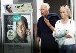 Amsterdam 15 mei 2024
Paul Witteman en zijn vrouw wandelend door Amsterdam zuid.