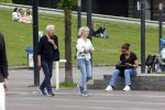 Amsterdam 15 mei 2024
Paul Witteman en zijn vrouw wandelend door Amsterdam zuid.