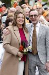 Emmen 27 april 2024
Koningsdag in Emmen met de koninklijke familie . Aanwezig bKoning Willem Alexander Koningin Maxima Prinses Amalia Prinses Alexia Prinses Ariane Prins Constantijn Prinses laurentien Prins Bernhard Prinses Annette Prins Maurits Prinses Marilene Prins Pieter Christiaan Prinses Anita Prins Floris en Prinses Aimee.