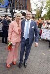 Emmen 27 april 2024
Koningsdag in Emmen met de koninklijke familie . Aanwezig bKoning Willem Alexander Koningin Maxima Prinses Amalia Prinses Alexia Prinses Ariane Prins Constantijn Prinses laurentien Prins Bernhard Prinses Annette Prins Maurits Prinses Marilene Prins Pieter Christiaan Prinses Anita Prins Floris en Prinses Aimee.
