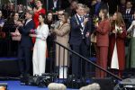 Emmen 27 april 2024
Koningsdag in Emmen met de koninklijke familie . Aanwezig bKoning Willem Alexander Koningin Maxima Prinses Amalia Prinses Alexia Prinses Ariane Prins Constantijn Prinses laurentien Prins Bernhard Prinses Annette Prins Maurits Prinses Marilene Prins Pieter Christiaan Prinses Anita Prins Floris en Prinses Aimee.
