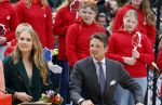 Emmen 27 april 2024
Koningsdag in Emmen met de koninklijke familie . Aanwezig bKoning Willem Alexander Koningin Maxima Prinses Amalia Prinses Alexia Prinses Ariane Prins Constantijn Prinses laurentien Prins Bernhard Prinses Annette Prins Maurits Prinses Marilene Prins Pieter Christiaan Prinses Anita Prins Floris en Prinses Aimee.