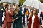 Emmen 27 april 2024
Koningsdag in Emmen met de koninklijke familie . Aanwezig bKoning Willem Alexander Koningin Maxima Prinses Amalia Prinses Alexia Prinses Ariane Prins Constantijn Prinses laurentien Prins Bernhard Prinses Annette Prins Maurits Prinses Marilene Prins Pieter Christiaan Prinses Anita Prins Floris en Prinses Aimee.