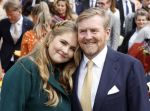 Emmen 27 april 2024
Koningsdag in Emmen met de koninklijke familie . Aanwezig bKoning Willem Alexander Koningin Maxima Prinses Amalia Prinses Alexia Prinses Ariane Prins Constantijn Prinses laurentien Prins Bernhard Prinses Annette Prins Maurits Prinses Marilene Prins Pieter Christiaan Prinses Anita Prins Floris en Prinses Aimee.
