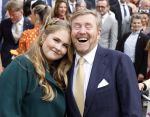 Emmen 27 april 2024
Koningsdag in Emmen met de koninklijke familie . Aanwezig bKoning Willem Alexander Koningin Maxima Prinses Amalia Prinses Alexia Prinses Ariane Prins Constantijn Prinses laurentien Prins Bernhard Prinses Annette Prins Maurits Prinses Marilene Prins Pieter Christiaan Prinses Anita Prins Floris en Prinses Aimee.