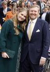 Emmen 27 april 2024
Koningsdag in Emmen met de koninklijke familie . Aanwezig bKoning Willem Alexander Koningin Maxima Prinses Amalia Prinses Alexia Prinses Ariane Prins Constantijn Prinses laurentien Prins Bernhard Prinses Annette Prins Maurits Prinses Marilene Prins Pieter Christiaan Prinses Anita Prins Floris en Prinses Aimee.