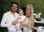Tilburg 14 mei 2024
Boekpresentatie Roy Donders in Cafe Bet Kolen .
Zij vriendin Michelle dochtertje Romi alsmede zijn ouders en zus Rian Donders waren natuurlijk aanwezig.