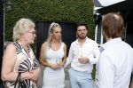 Tilburg 14 mei 2024
Boekpresentatie Roy Donders in Cafe Bet Kolen .
Zij vriendin Michelle dochtertje Romi alsmede zijn ouders en zus Rian Donders waren natuurlijk aanwezig.