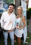 Tilburg 14 mei 2024
Boekpresentatie Roy Donders in Cafe Bet Kolen .
Zij vriendin Michelle dochtertje Romi alsmede zijn ouders en zus Rian Donders waren natuurlijk aanwezig.