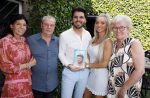 Tilburg 14 mei 2024
Boekpresentatie Roy Donders in Cafe Bet Kolen .
Zij vriendin Michelle dochtertje Romi alsmede zijn ouders en zus Rian Donders waren natuurlijk aanwezig.
