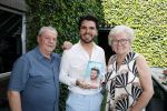 Tilburg 14 mei 2024
Boekpresentatie Roy Donders in Cafe Bet Kolen .
Zij vriendin Michelle dochtertje Romi alsmede zijn ouders en zus Rian Donders waren natuurlijk aanwezig.