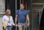 Amsterdam 17 mei 2024
Sandra Masmeijer met haar nieuwe vriend Steven Cnudde op de pc hooftstraat.