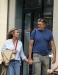 Amsterdam 17 mei 2024
Sandra Masmeijer met haar nieuwe vriend Steven Cnudde op de pc hooftstraat.