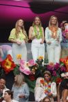 Amsterdam 25 mei 2024
Sandra Valk ging met haar dochters naar  de toppers in Concert in de Johan Cruijff arena. dochter Carlijn is zwanger