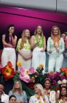 Amsterdam 25 mei 2024
Sandra Valk ging met haar dochters naar  de toppers in Concert in de Johan Cruijff arena. dochter Carlijn is zwanger