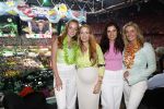 Amsterdam 25 mei 2024
Sandra Valk ging met haar dochters naar  de toppers in Concert in de Johan Cruijff arena. dochter Carlijn is zwanger