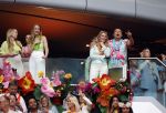 Amsterdam 25 mei 2024
Sandra Valk ging met haar dochters naar  de toppers in Concert in de Johan Cruijff arena. dochter Carlijn is zwanger