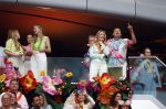 Amsterdam 25 mei 2024
Sandra Valk ging met haar dochters naar  de toppers in Concert in de Johan Cruijff arena. dochter Carlijn is zwanger