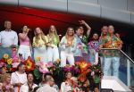 Amsterdam 25 mei 2024
Sandra Valk ging met haar dochters naar  de toppers in Concert in de Johan Cruijff arena. dochter Carlijn is zwanger