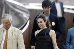 Rotterdam 15 mei 2025
Koningin MÃ¡xima opent Fenix, het kunstmuseum over migratie in Rotterdam. Het museum is gevestigd in een gerestaureerde monumentale loods uit 1923 die staat op de kade van vertrek en aankomst, de plek waar miljoenen mensen een nieuw leven zijn begonnen. Anna Drijver