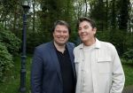 Renkum 21 april 2025
Ronnie Tober 80 jaar . Hij geeft feest in restaurant Campman in Renkum . Zijn partner Jan Jochems is natuurlijk aanwezig . Bart Peeters en Bart Ettekoven