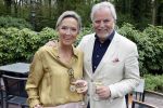 Renkum 21 april 2025
Ronnie Tober 80 jaar . Hij geeft feest in restaurant Campman in Renkum . Zijn partner Jan Jochems is natuurlijk aanwezig . Bram Brinkman met zijn. vrouw