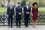 Voorschoten 16 april 2025
Dag twee van het bstaatsbezoek van Nederland en Oman. Er is een lunch op kasteel Duivenvoorde waarbij oa aanwezig zijn , Koning Willem Alexander Koningin Maxima de Sultan van Oman en minister president Dick Schoof .