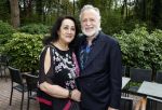 Renkum 21 april 2025
Ronnie Tober 80 jaar . Hij geeft feest in restaurant Campman in Renkum . Zijn partner Jan Jochems is natuurlijk aanwezig . George Baker met zijn vrouw Blanche